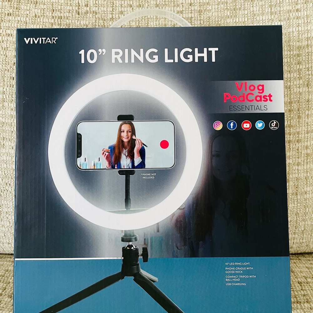 Vivitar 10-Inch Streaming Essentials LED Ring Light